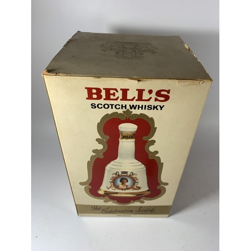 322 - 1 X BOXED 75CL BOTTLE - BELLS QUEEN ELIZABETH II 60TH BIRTHDAY SCOTCH WHISKY