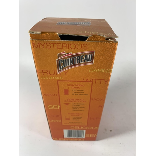 329 - 1 X BOXED 70CL BOTTLE - COINTREAU L'ESPIRIT D'ORANGE LIQUEUR