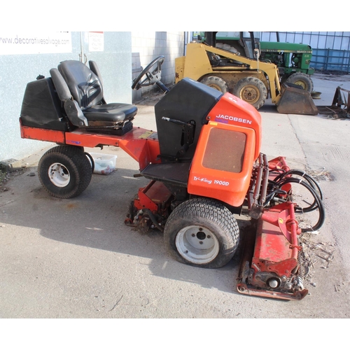 184 - JACOBSEN TEXTRON 1900D RIDE ON MOWER  NO VAT