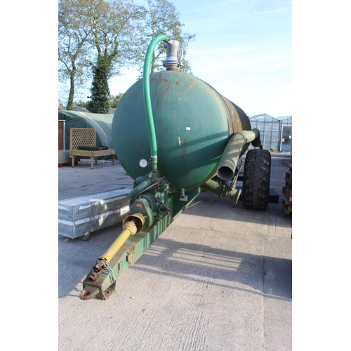 210 - WESTON 320 SUPER SINGLE AXLE VACUUM TANK WITH PTO NO VAT