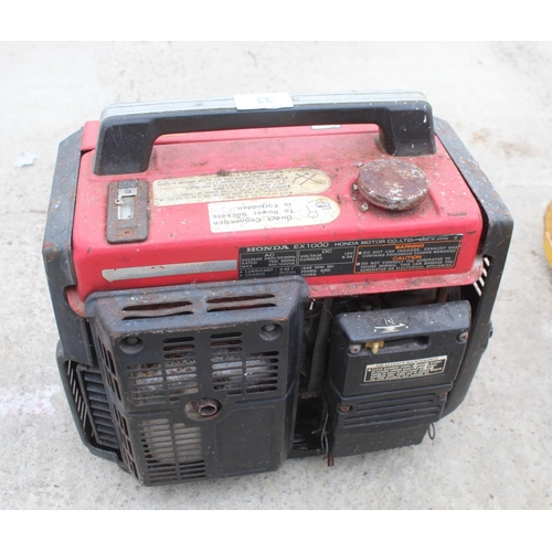 33 - A PETROL HONDA EX1000 SUITCASE GENERATOR BELIEVED IN WORKING ORDER BUT NO WARRANTY GIVEN - NO VAT