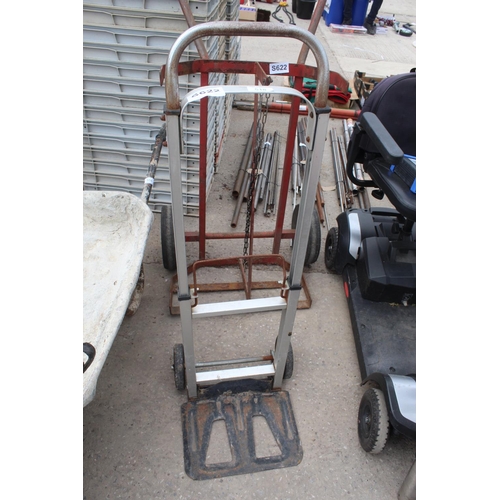 518 - BOTTLE TROLLEY & SACK TRUCK - NO VAT