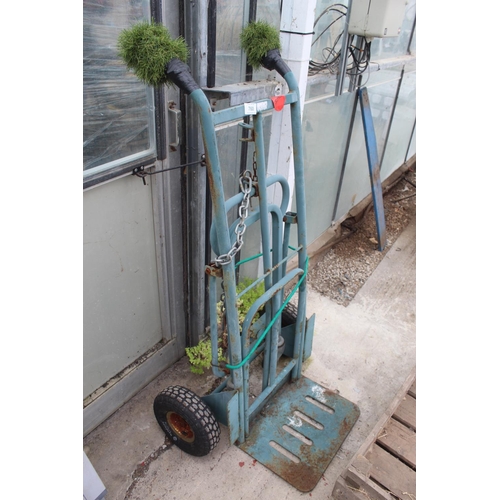 760 - SACK TRUCK AND 3 WOODEN CRATES   NO  VAT