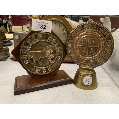 182 - TWO BRASS MOTORING BADGES ON PLINTHS, 'GOLDEN HORSE MCC' AND R.A.C. COMMERCIAL MOTOR USERS ASSOCIATI... 