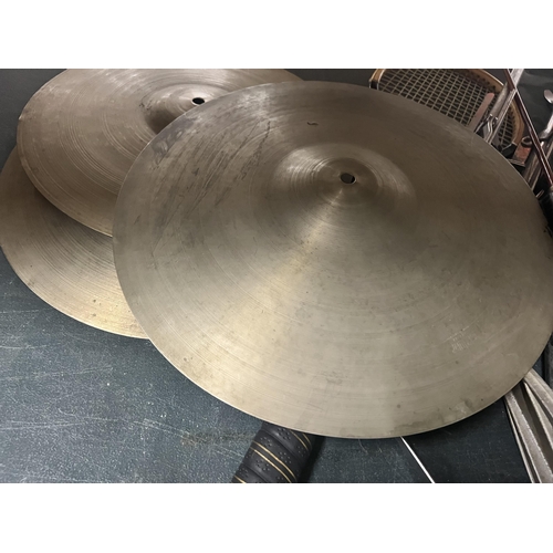 1095 - THREE CYMBALS, MUSIC STANDS, ETC