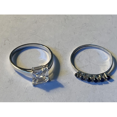 600 - FIVE VARIOUS SILVER RINGS