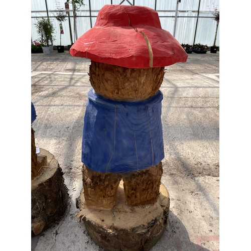 174 - A PADDINGTON BEAR WOOD CARVING APPROXIMATELY 85 CM TALL NO VAT