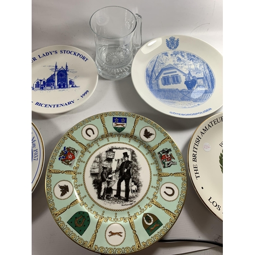 46 - * A COLLECTION OF POLICE GLASS AND CERAMICS TO INCLUDE TANKARDS, WEDGWOOD METROPOLITAN POLICE 150TH ... 