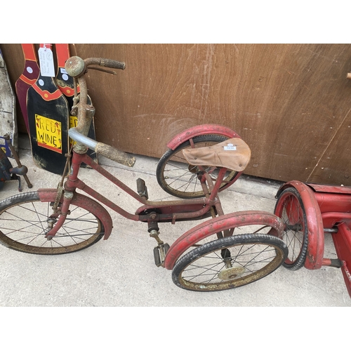 1630 - A VINTAGE 1950'S TRICYCLE