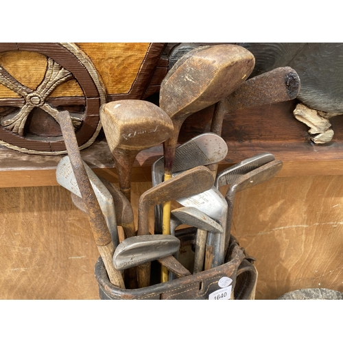 1640 - A SET OF VINTAGE WOODEN AND FURTHER GOLF CLUBS