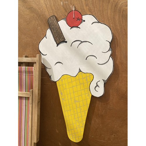 1643 - A PAINTED WOODEN ICE CREAM SHOP DISPLAY SIGN