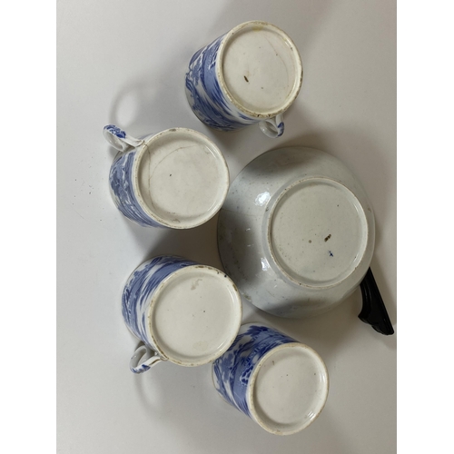 332 - A SET OF FOUR 19TH CENTURY CHINESE QING EXPORT PORCELAIN BLUE AND WHITE CUPS TIGETHER WITH A 19TH CE... 