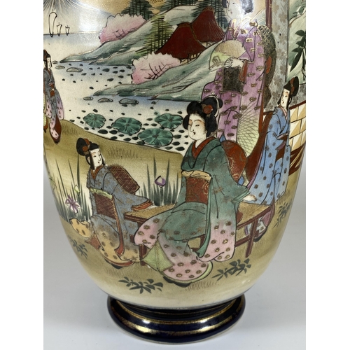 342 - A LARGE JAPANESE HAND PAINTED MEIJI PERIOD VASE, WITH PANELLED DESIGN DEPICTING FIGURES BY A RIVER, ... 