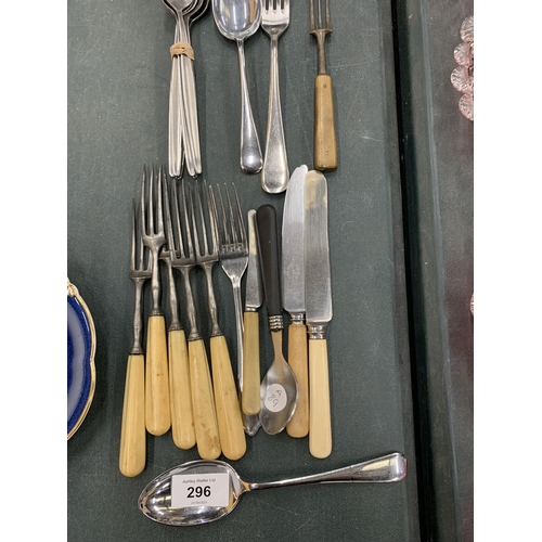 296 - A MIXED GROUP OF VINTAGE FLATWARE, CORKSCREW, SILVER PLATED MIRROR ETC