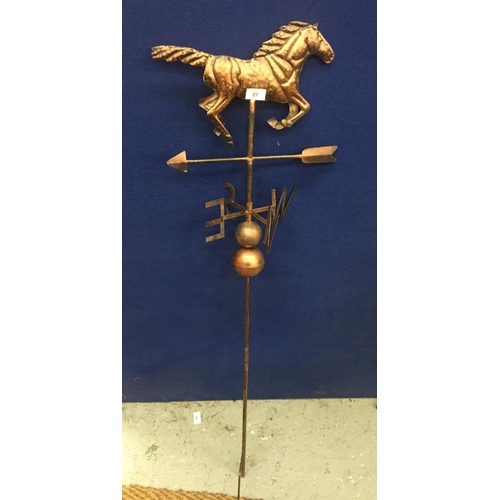 27 - A VINTAGE COPPER EFFECT METAL WEATHER VANE WITH HORSE DESIGN TOP