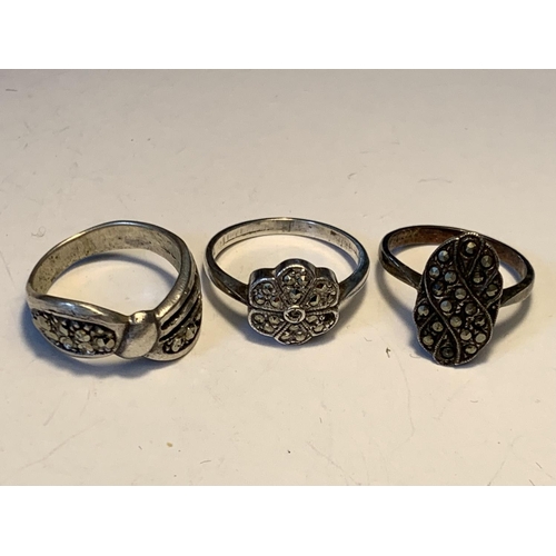 480 - FIVE SILVER RINGS