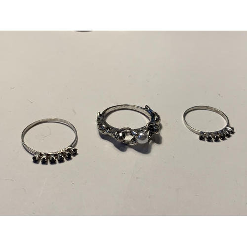 629 - FIVE VARIOUS SILVER RINGS