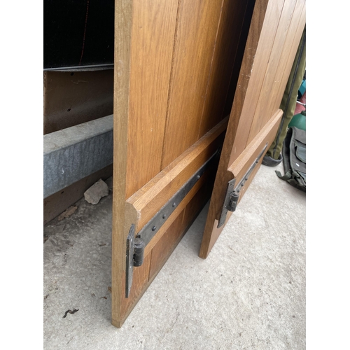 2068 - TWO WOODEN INTERNAL DOORS WITH HINGES AND CATCHES