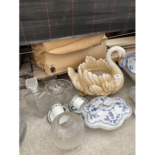 2078 - AN ASSORTMENT OF CERAMICS TO INCLUDE A JUG AND WASH BOWL, DECANTOR AND VASES ETC