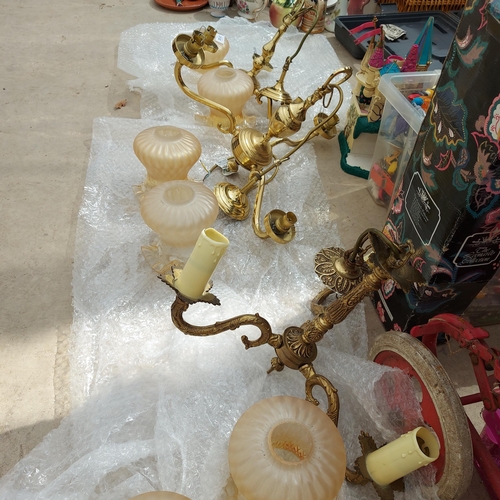 2132 - AN ASSORTMENT OF GILT LIGHT FITTINGS WITH GLASS SHADES ETC