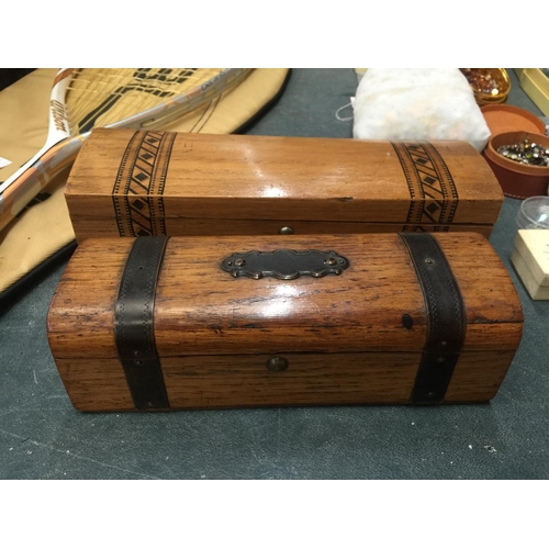 843 - TWO VINTAGE WOODEN GLOVE BOXES - ONE INLAID AND ONE METAL BOUND