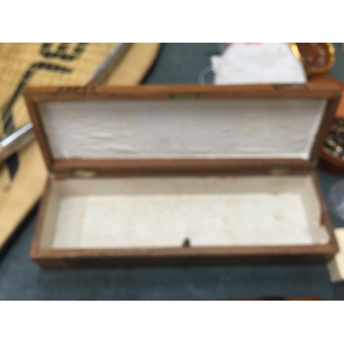 843 - TWO VINTAGE WOODEN GLOVE BOXES - ONE INLAID AND ONE METAL BOUND