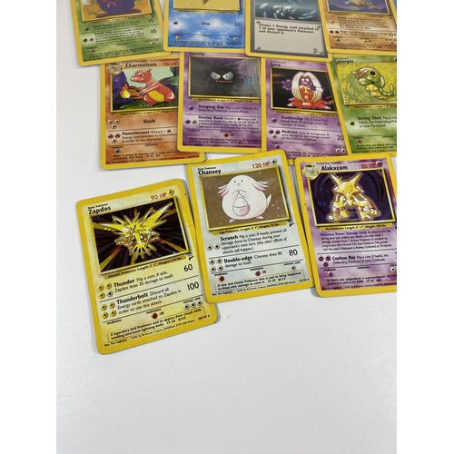 326 - A COLLECTION OF 1999 POKEMON BASE SET 2 CARDS, HOLOS ZAPDOS, ALAKAZAM ETC