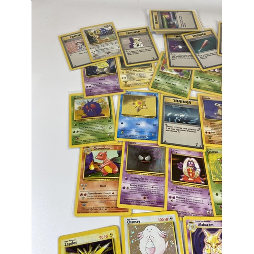 326 - A COLLECTION OF 1999 POKEMON BASE SET 2 CARDS, HOLOS ZAPDOS, ALAKAZAM ETC