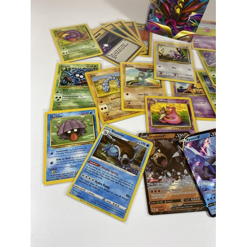 334 - A FOLDER OF 1999 POKEMON CARDS & RARE CARDS