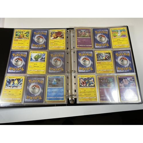 340 - A FOLDER OF POKEMON CARDS, LOTS OF RARES, LARGE PART COMPLETE SETS ETC