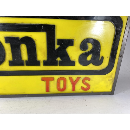 320 - A TONKA TOYS ILLUMINATED BOX SIGN, 32 X 63CM