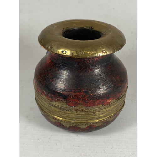 370 - A DECORATIVE MIDDLE EASTERN WOODEN AND BRASS INK POT, HEIGHT 12CM