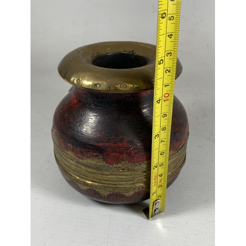 370 - A DECORATIVE MIDDLE EASTERN WOODEN AND BRASS INK POT, HEIGHT 12CM