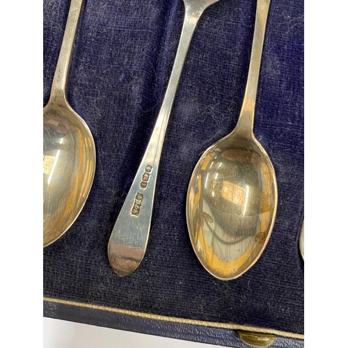 2 - A CASED SET OF SIX HALLMARKED SILVER TEASPOONS, TOTAL WEIGHT 52G