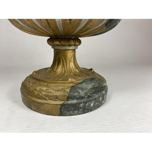 9 - AN UNUSUAL 19TH CENTURY PEDESTAL BRONZE URN WITH NEO-CLASSICAL RELIEF DESIGN ON FLUTED BASE WITH CHE... 