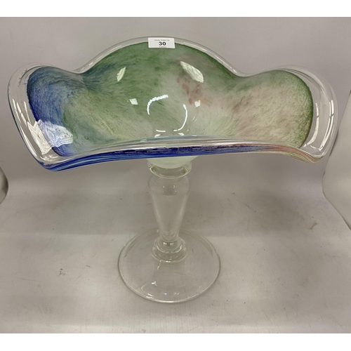 30 - A LARGE ART COLOURED GLASS CENTRE PIECE, HEIGHT 29CM