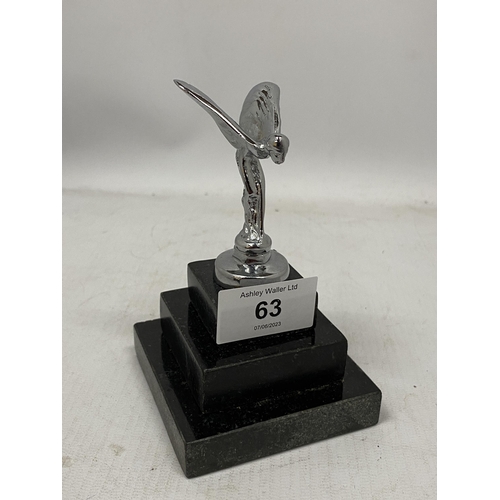 63 - A CHROME SPIRIT OF ECSTASY MODEL ON MARBLE BASE, HEIGHT 13.5CM