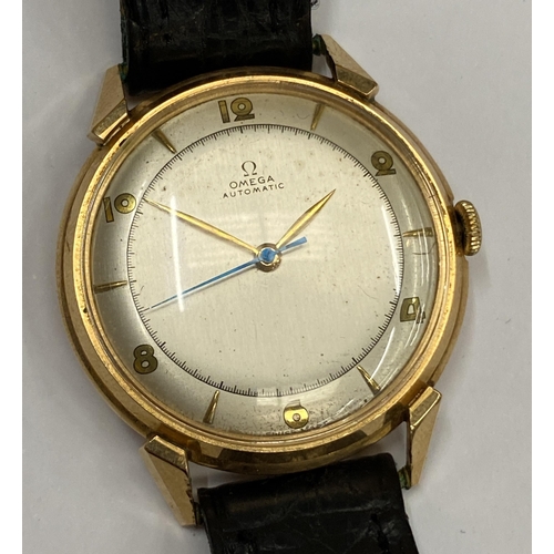 480 - A 1940'S OMEGA BUMPER AUTOMATIC WATCH, YELLOW METAL UNMARKED CASE, WITH NON ORIGINAL BOX, WORKING AT... 