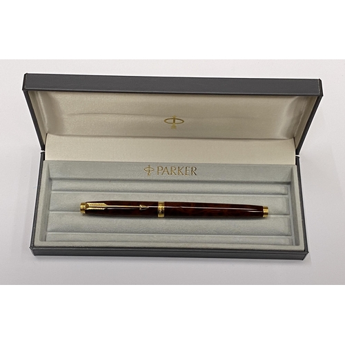 482 - A BOXED PARKER PEN WITH 14CT YELLOW GOLD NIB