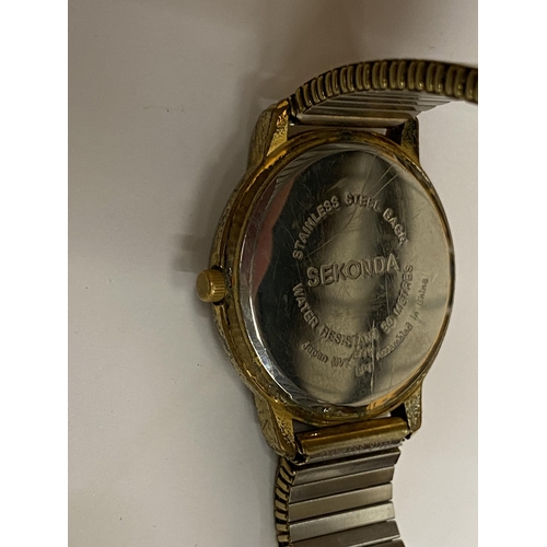 485 - A VINTAGE SEKONDA DATE WATCH, WORKING AT TIME OF CATALOGUING BUT NO WARRANTY GIVEN