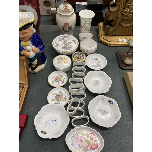 127 - A COLLECTION OF CHINA ITEMS TO INCLUDE NAPKIN RINGS, MINTON, WEDGWOOD, AYNSLEY PIN TRAYS AND TRINKET... 