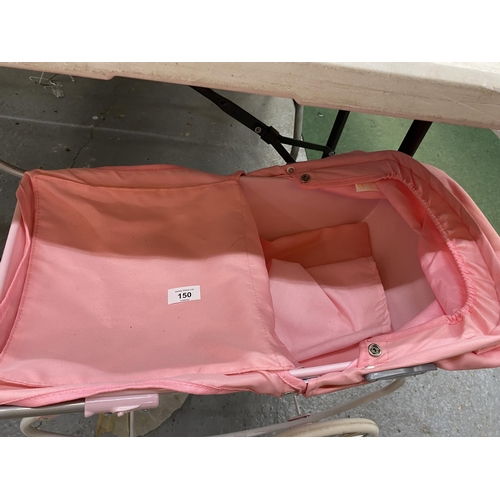 150 - A BABY ROYALE PINK PRAM