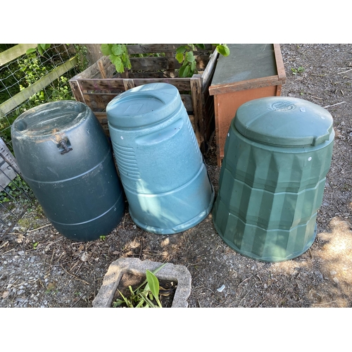 1976 - TWO GARDEN COMPOST BINS AND A WATER BUTT