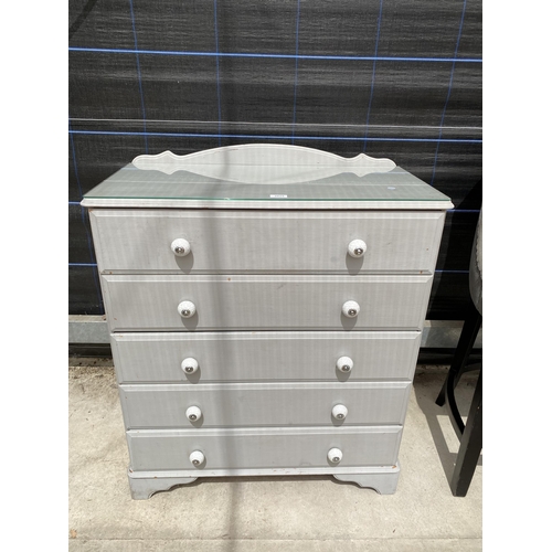 2875 - A GREY PAINTED CHEST OF FIVE DRAWERS, 32.5