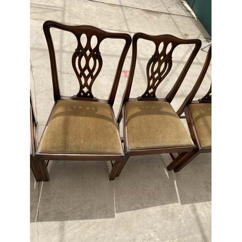 2876 - A SET OF TEN MAHOGANY CHIPPENDALE STYLE DINING CHAIRS WITH PIERCED SPLAT BACKS
