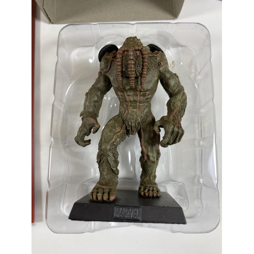 380 - A BOXED THE CLASSIC MARVEL COLLECTION SPECIAL FIGURE - 'MAN-THING' , WITH MAGAZINE