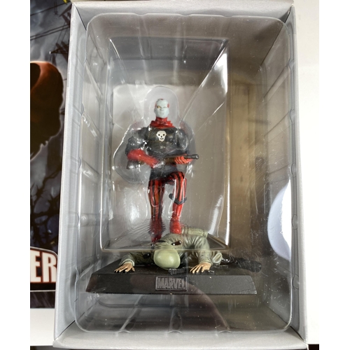 387 - A BOXED THE CLASSIC MARVEL COLLECTION SPECIAL FIGURE - 'DESTROYER' , WITH MAGAZINE