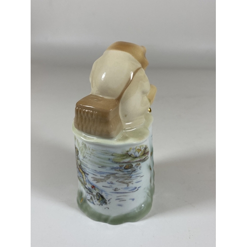 706 - A LIMITED EDITION ROYAL WORCESTER MR JEREMY FISHER BEATRIX POTTER CANDLE SNUFFER, HEIGHT 11CM