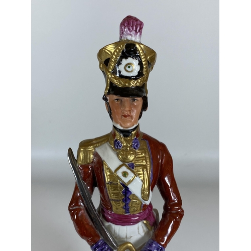 716 - AN OFFICERS 3RD GUARD REGIMENT POTTERY SOLDIER FIGURE, HEIGHT 30CM