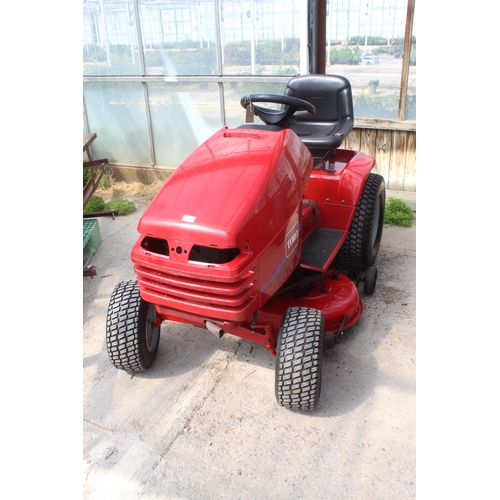 118 - TORO RIDE ON MOWER IN GOOD WORKING NEW BATTERY & BLADES NO VAT